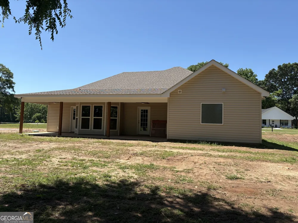 1204 22nd Pl Valley, AL 36854