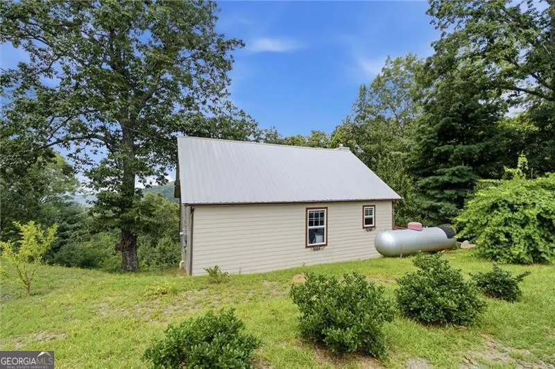 539 Dowel CIR Ellijay, GA 30540