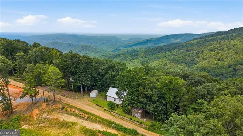 539 Dowel CIR Ellijay, GA 30540