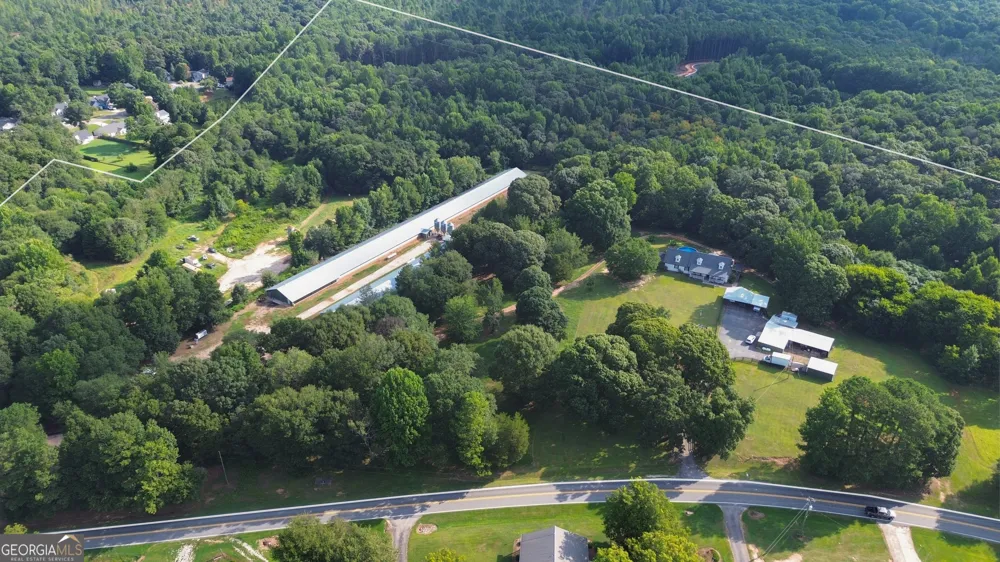 228 Pleasant Hill Church RD SE Winder, GA 30680