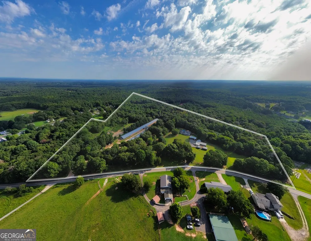 228 Pleasant Hill Church RD SE Winder, GA 30680