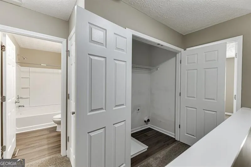 2883 Creek Bottom CT Gainesville, GA 30504