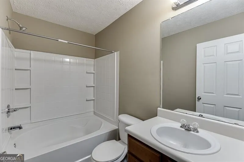 2883 Creek Bottom CT Gainesville, GA 30504