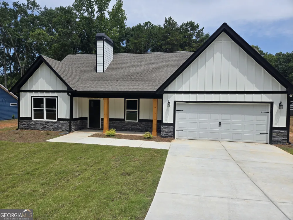 656 Highland AVE Hartwell, GA 30643