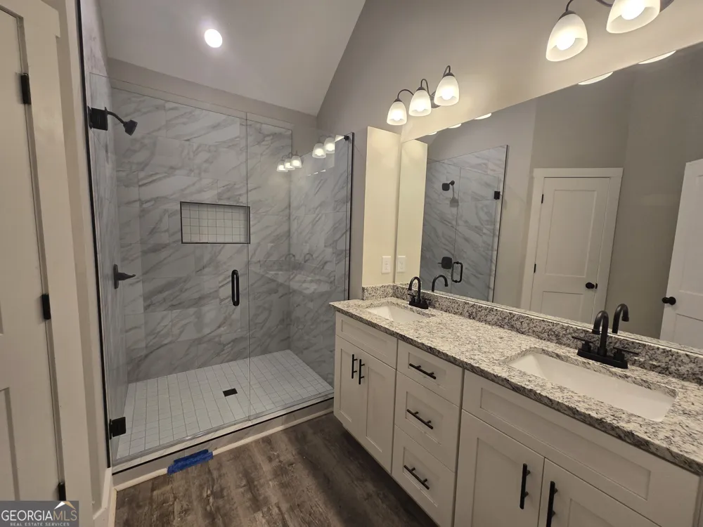 656 Highland AVE Hartwell, GA 30643