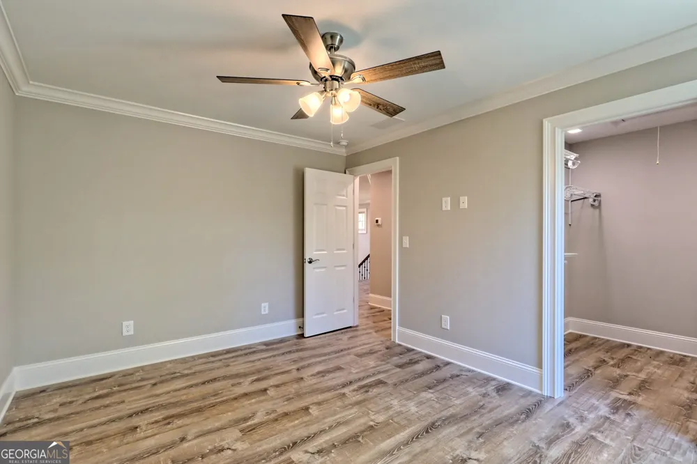 76 Hatch DR Clayton, GA 30525