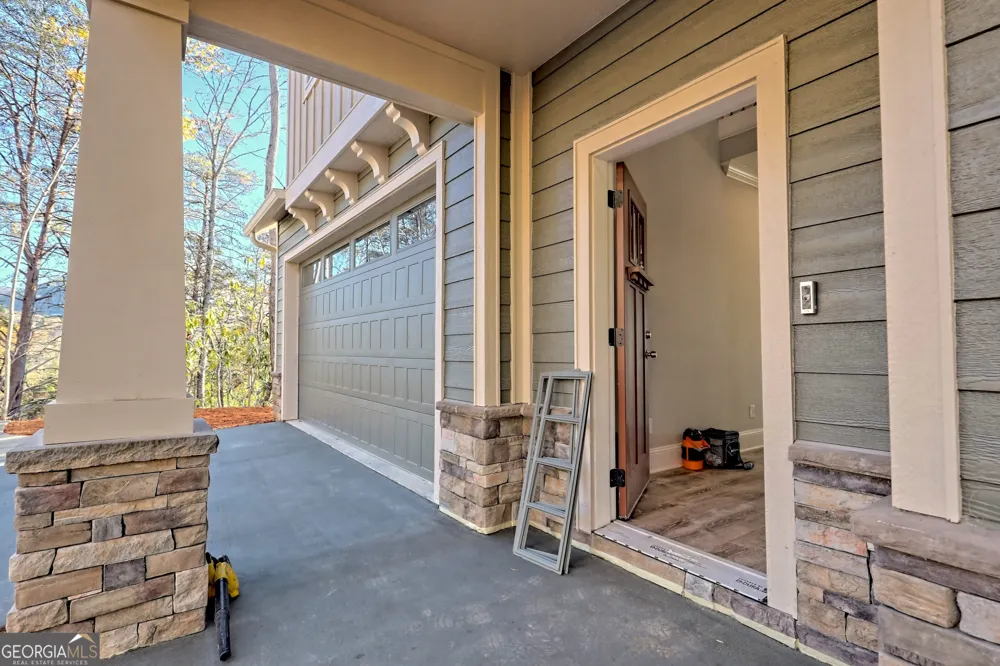 76 Hatch DR Clayton, GA 30525