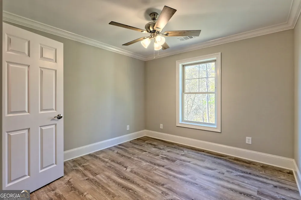 76 Hatch DR Clayton, GA 30525