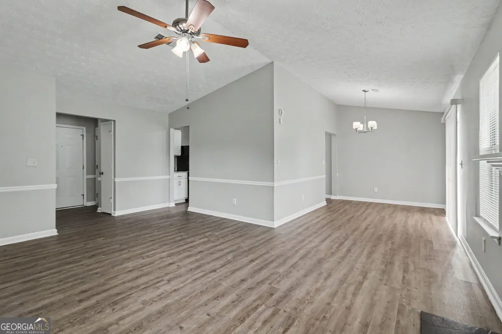 9587 Thomas Downs LN Jonesboro, GA 30238