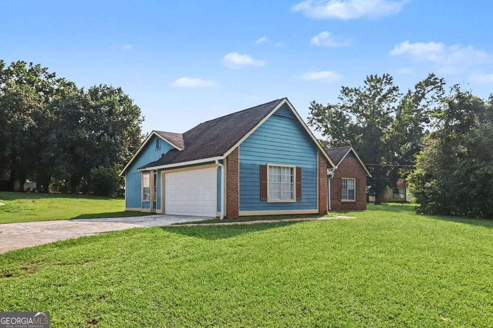 9587 Thomas Downs LN Jonesboro, GA 30238