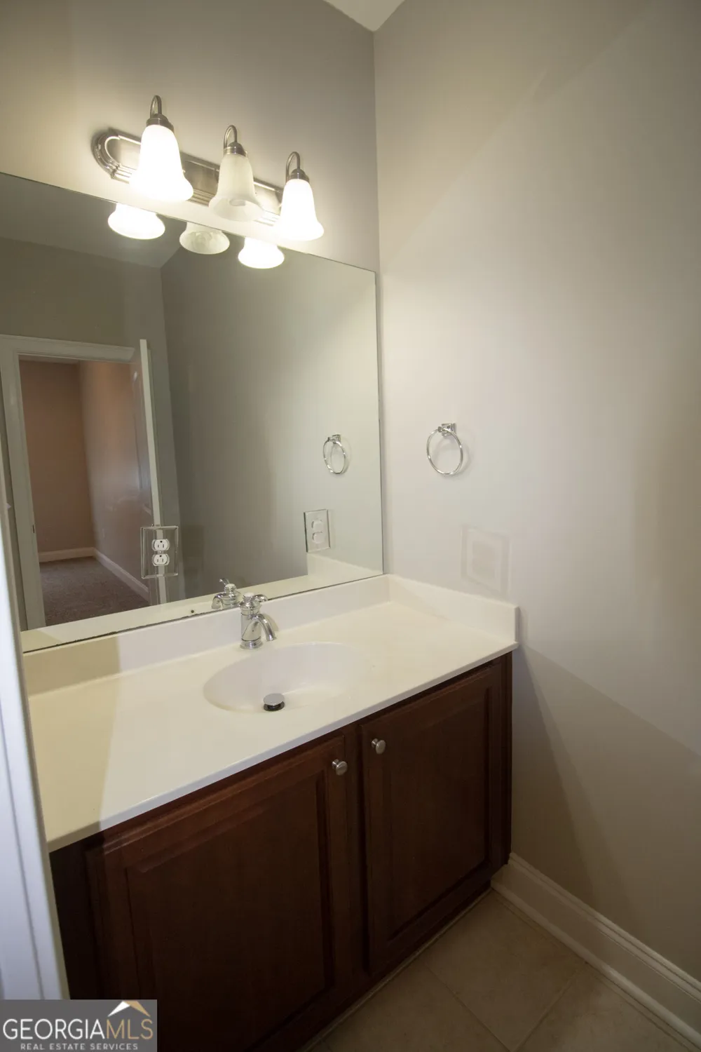 121 Tillman RD Statesboro, GA 30458