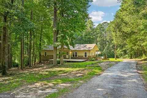85 Labelle RD
