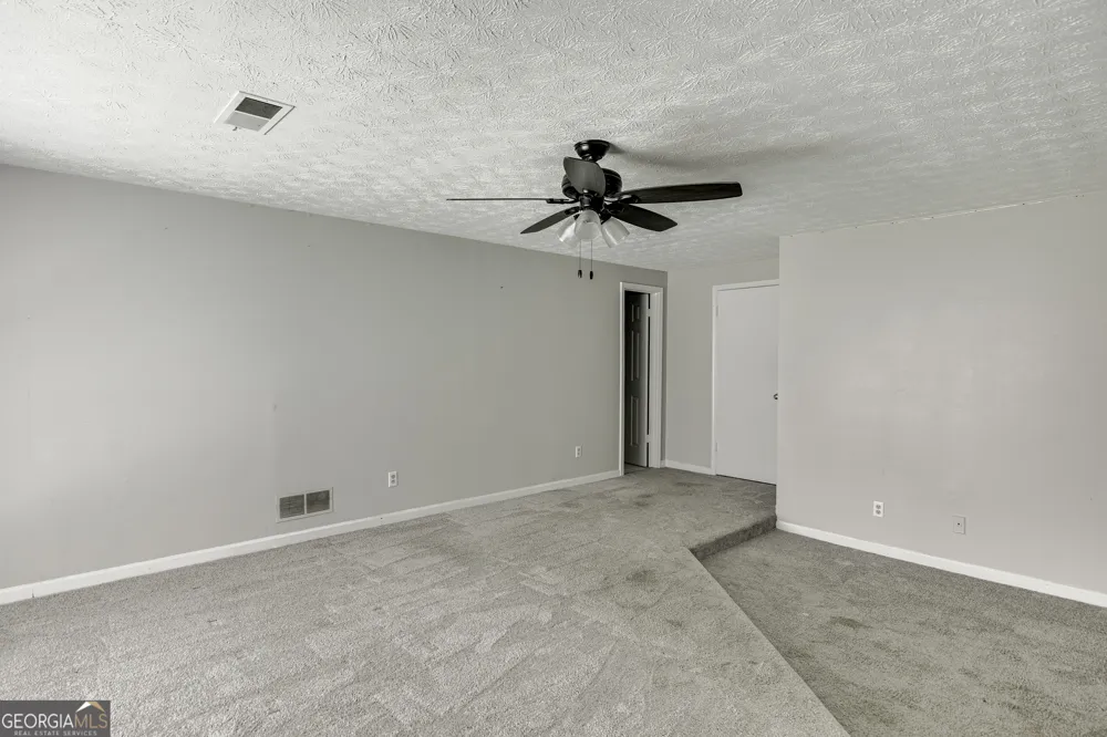 900 Pawnee PL Lilburn, GA 30047