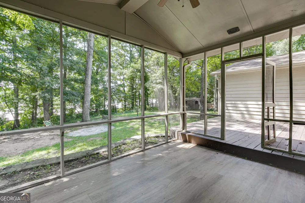 900 Pawnee PL Lilburn, GA 30047