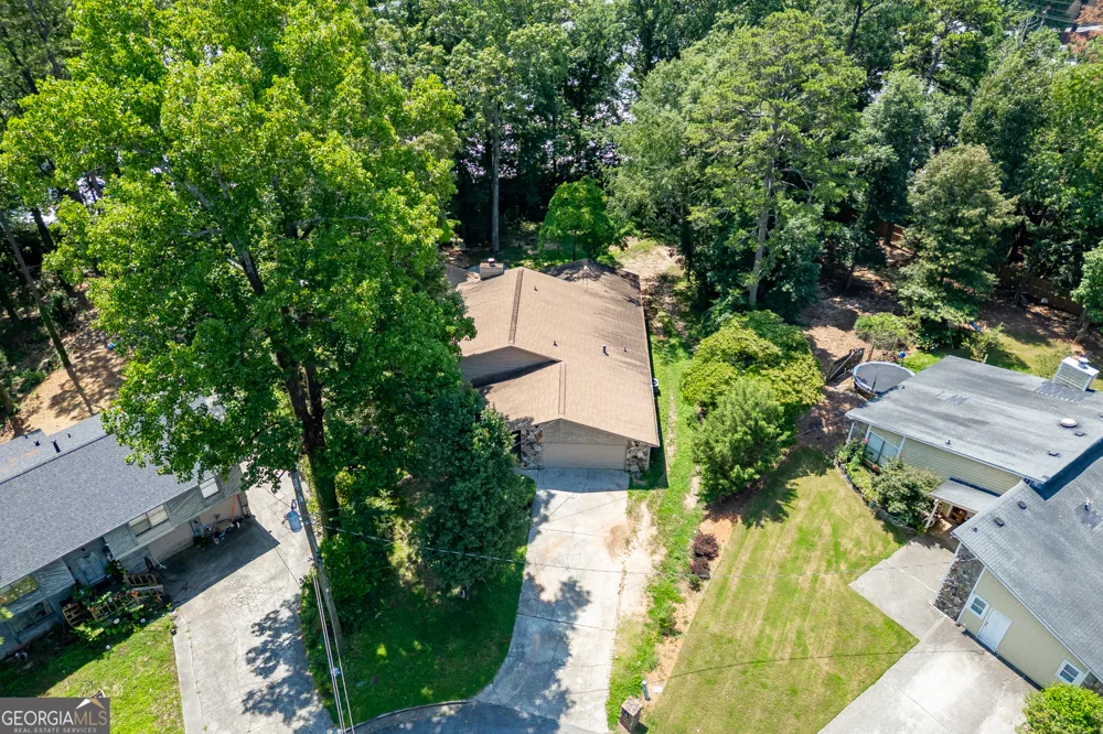 900 Pawnee PL Lilburn, GA 30047