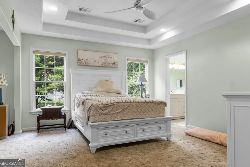 124 Foxdale DR LaGrange, GA 30240