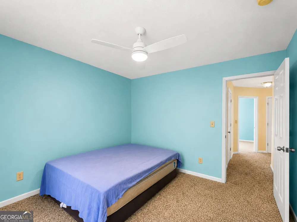 124 Foxdale DR LaGrange, GA 30240