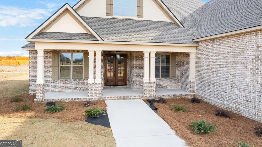 136 Pridgen PASS Perry, GA 31069
