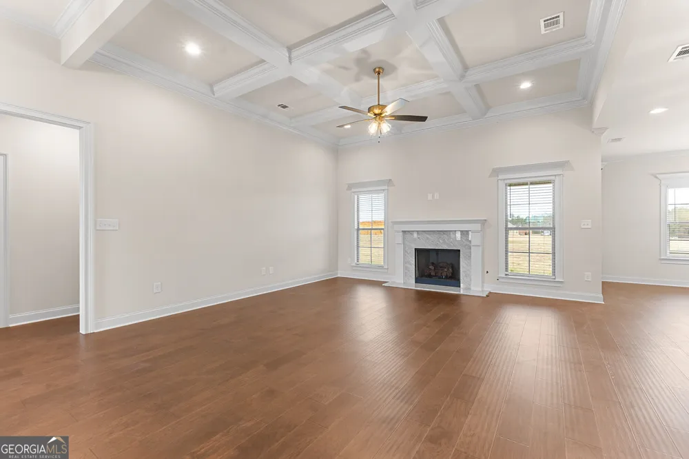 136 Pridgen PASS Perry, GA 31069