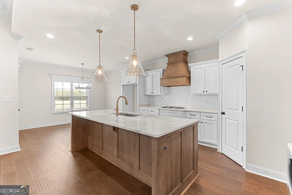 136 Pridgen PASS Perry, GA 31069