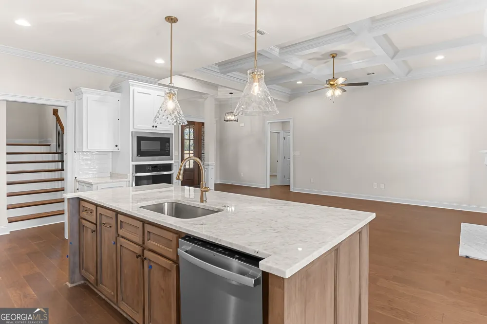 136 Pridgen PASS Perry, GA 31069