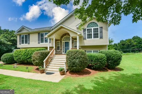 168 Oakview DR