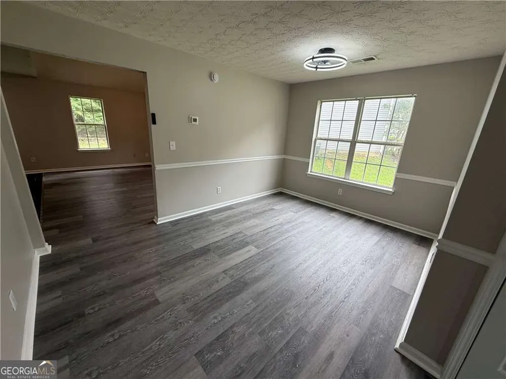 1023 Quail Hunt DR Riverdale, GA 30296