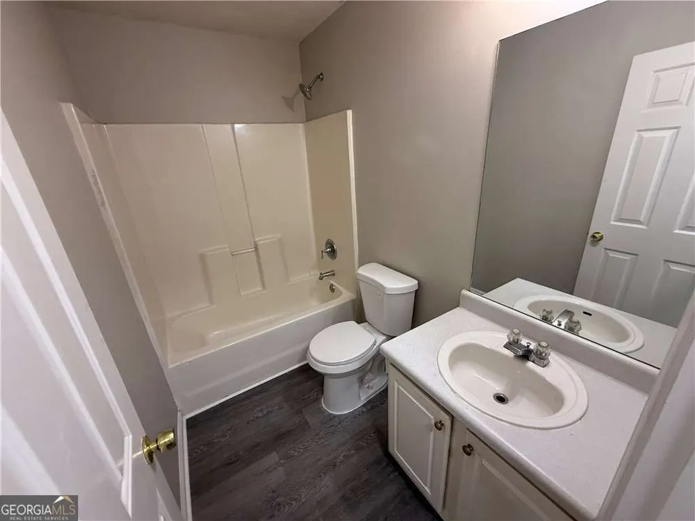 1023 Quail Hunt DR Riverdale, GA 30296