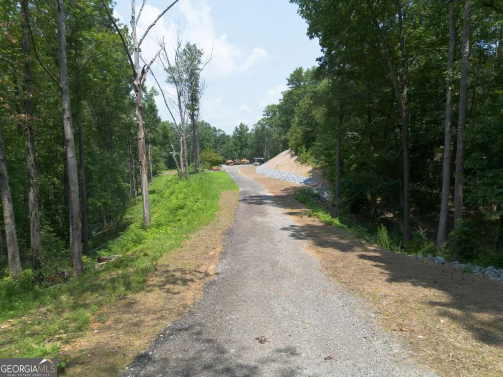 4650 Twin Pines RD SE Acworth, GA 30102