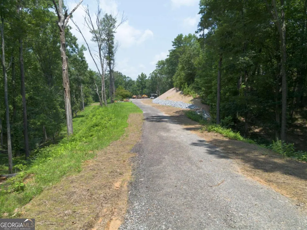 4650 Twin Pines RD SE Acworth, GA 30102
