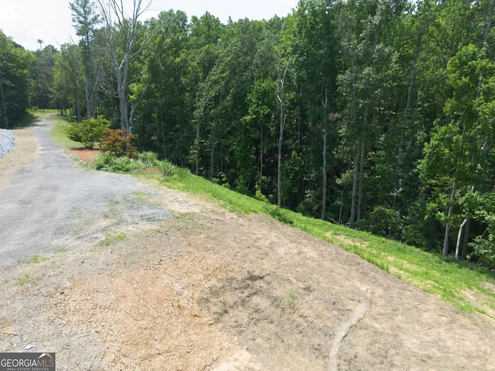 4650 Twin Pines RD SE Acworth, GA 30102