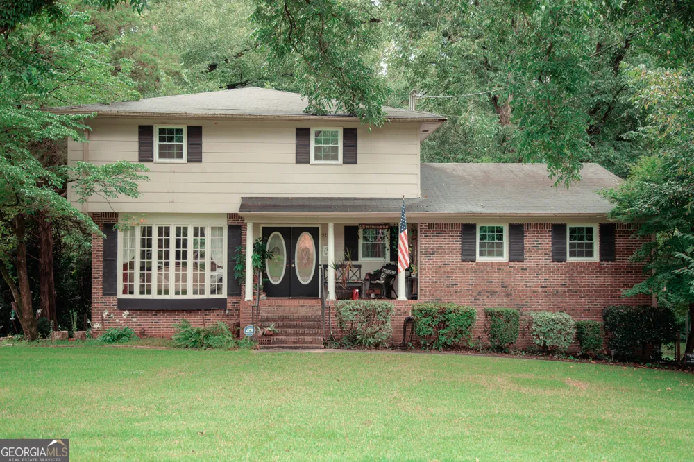 921 Crystal DR Thomaston, GA 30286