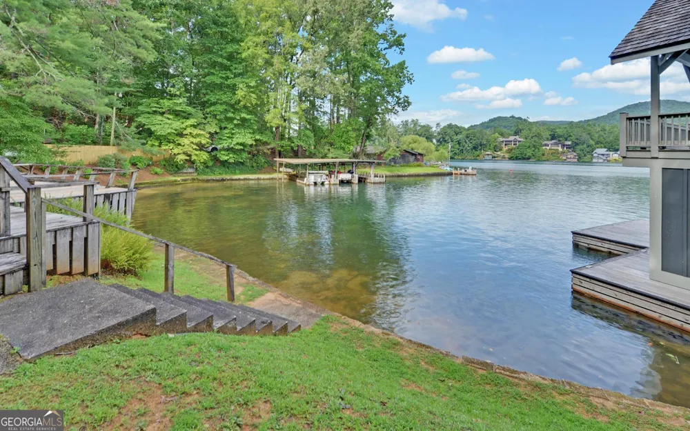 2632 Shady LN Lakemont, GA 30552