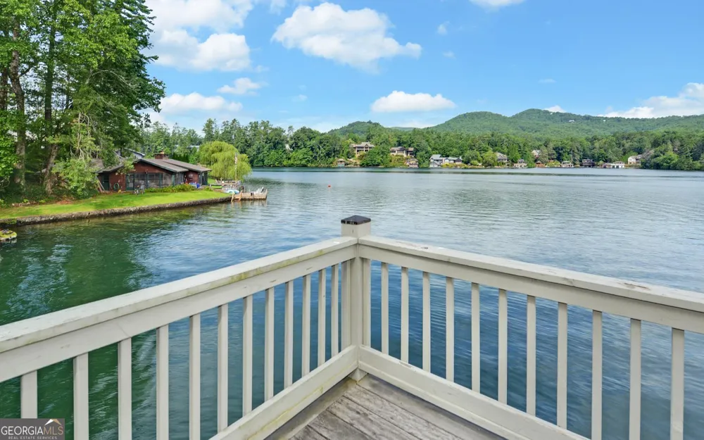 2632 Shady LN Lakemont, GA 30552