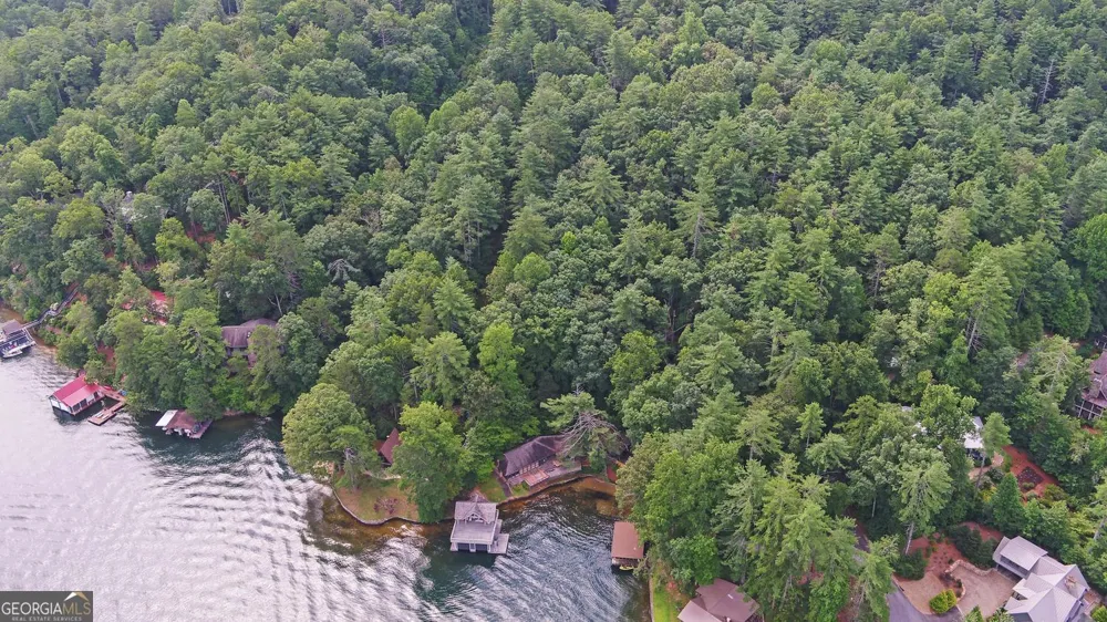 2632 Shady LN Lakemont, GA 30552