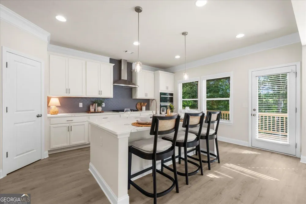 8620 Standing Stone Ball Ground, GA 30107