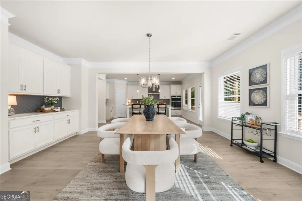 8620 Standing Stone Ball Ground, GA 30107