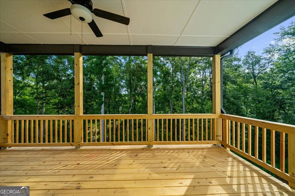 8620 Standing Stone Ball Ground, GA 30107