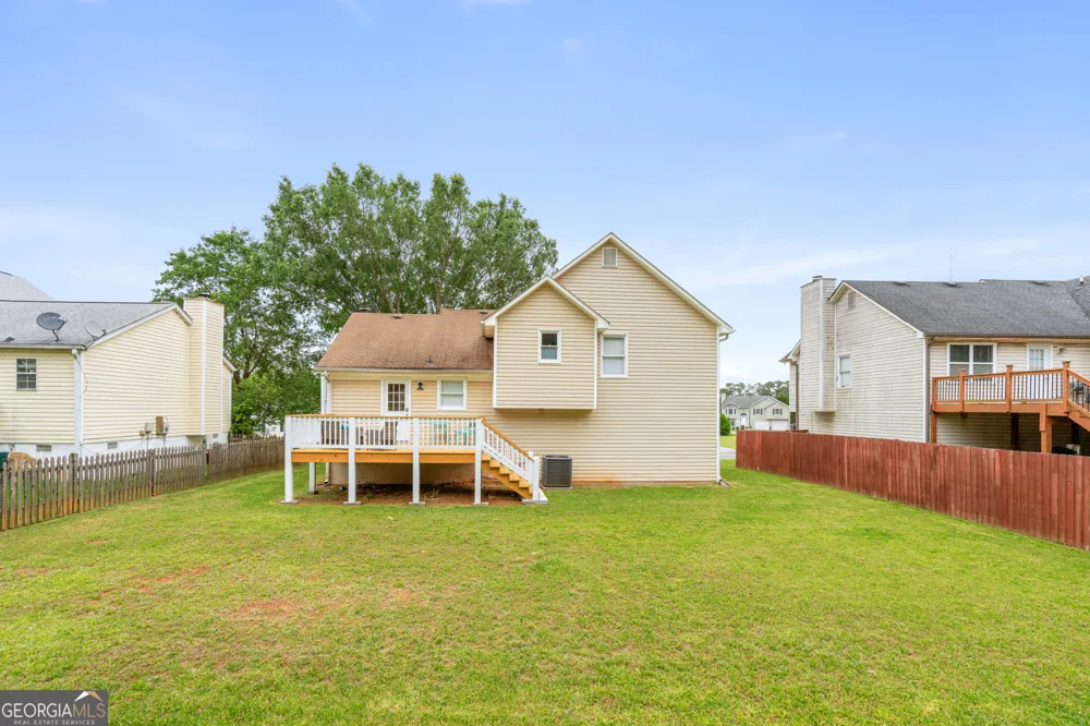 13 Huntcliff DR Cartersville, GA 30121