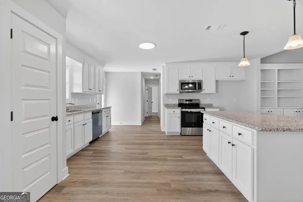 1837 Bennett RD Homer, GA 30547