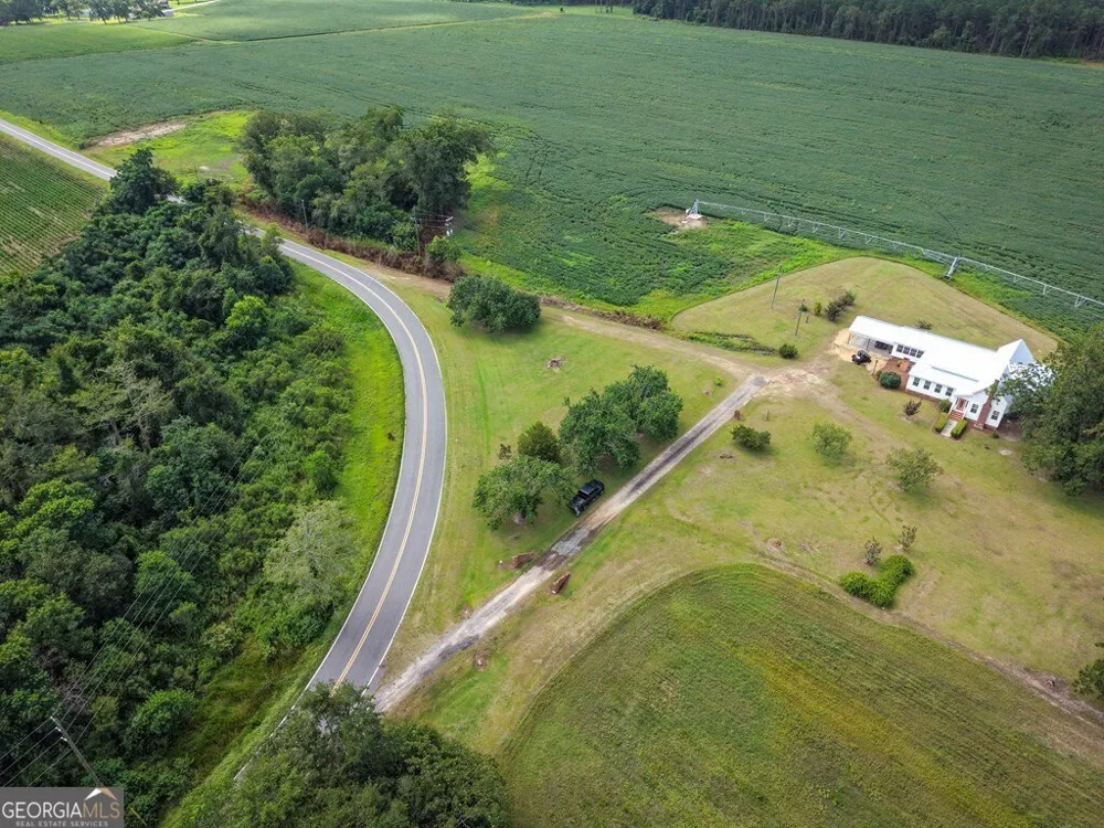 1814 Antioch-Greggs RD Adel, GA 31620
