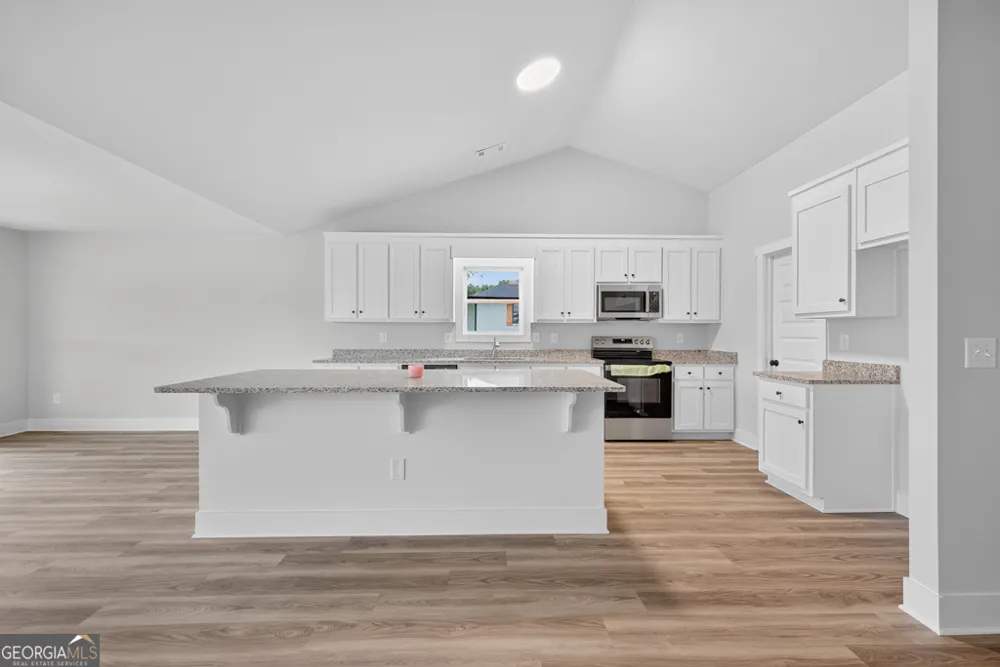 1849 Bennett RD Homer, GA 30547