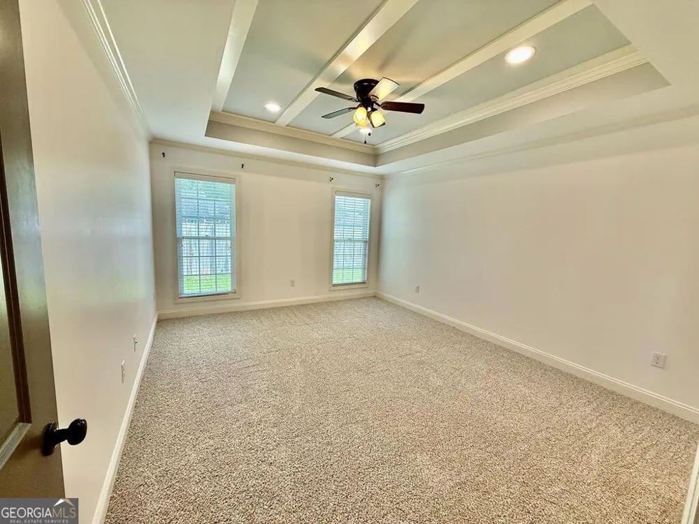 401 Spanish Moss LN Adel, GA 31620