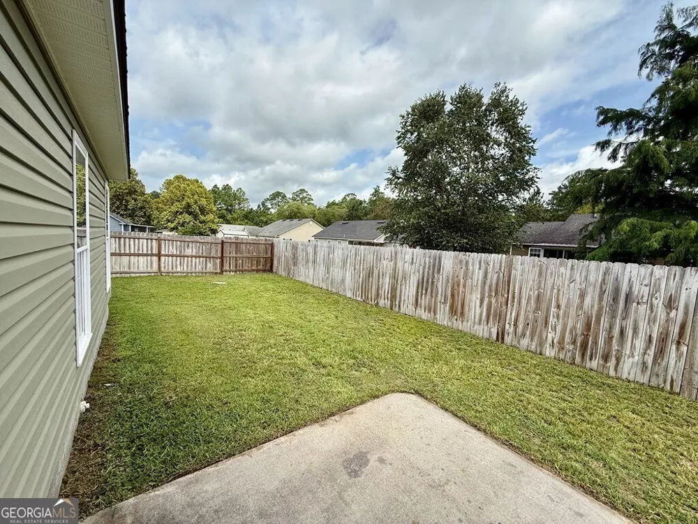 401 Spanish Moss LN Adel, GA 31620