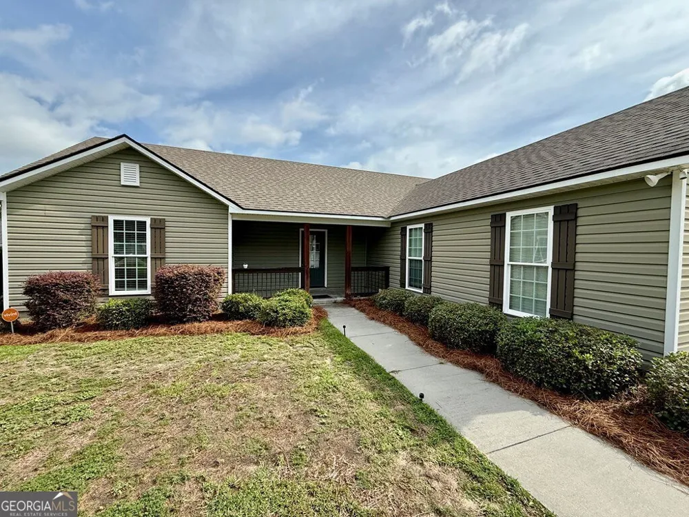 401 Spanish Moss LN Adel, GA 31620