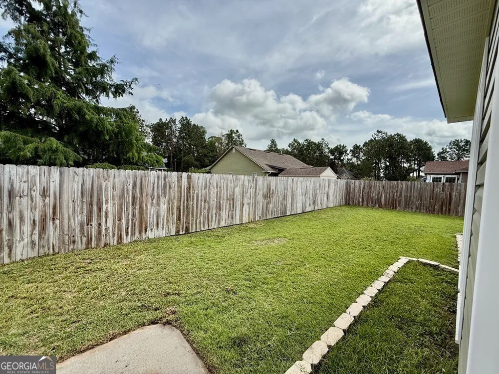 401 Spanish Moss LN Adel, GA 31620