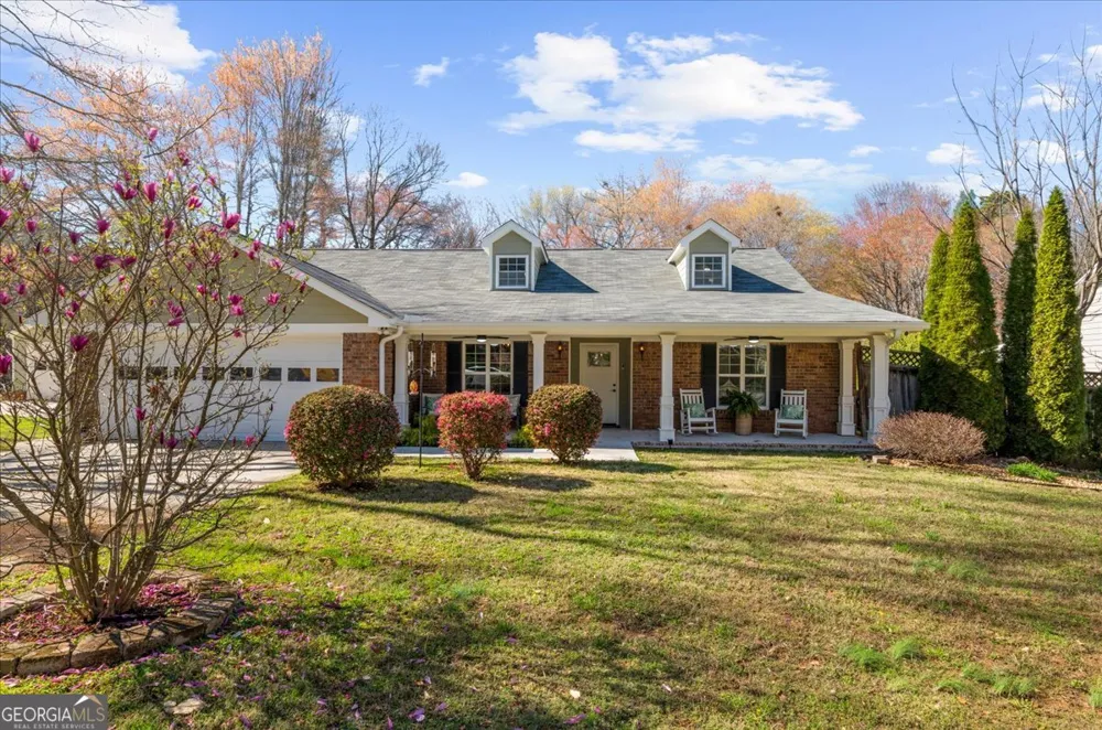 250 W Peachtree ST Norcross, GA 30071