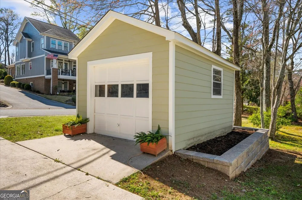 250 W Peachtree ST Norcross, GA 30071