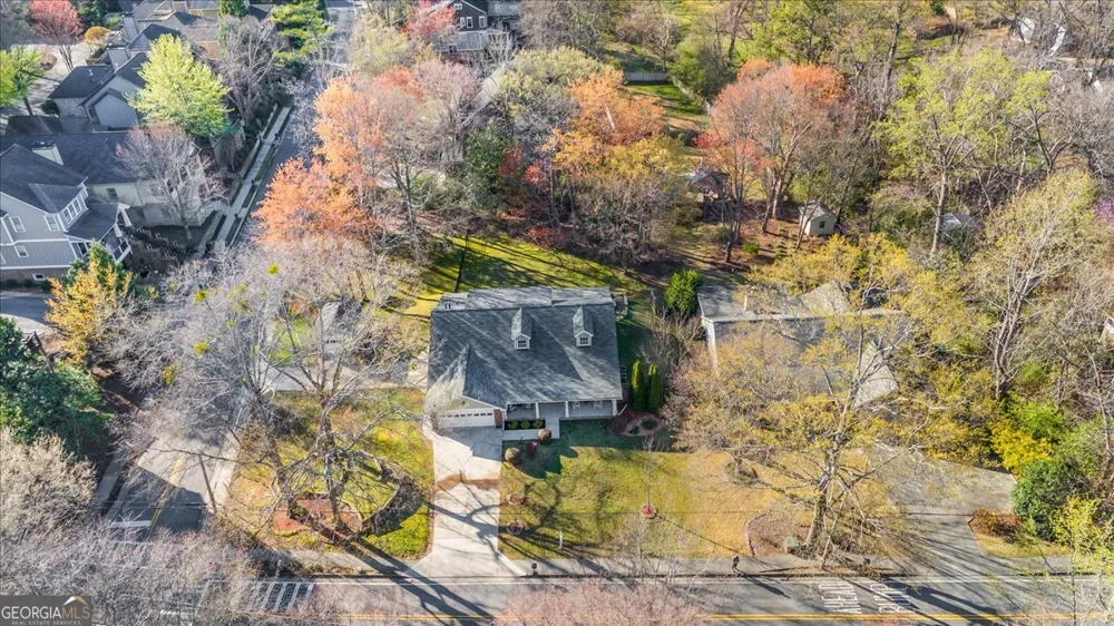 250 W Peachtree ST Norcross, GA 30071