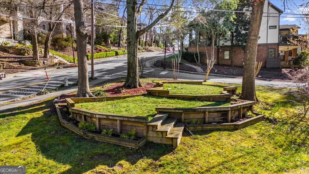 250 W Peachtree ST Norcross, GA 30071